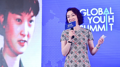 中国版“向前一步”的故事 周忆:要勇敢踏